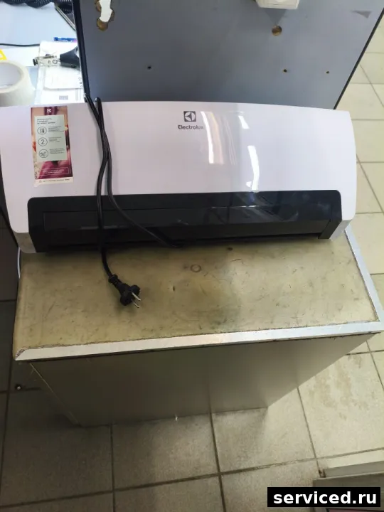 Обогреватель Electrolux W9020