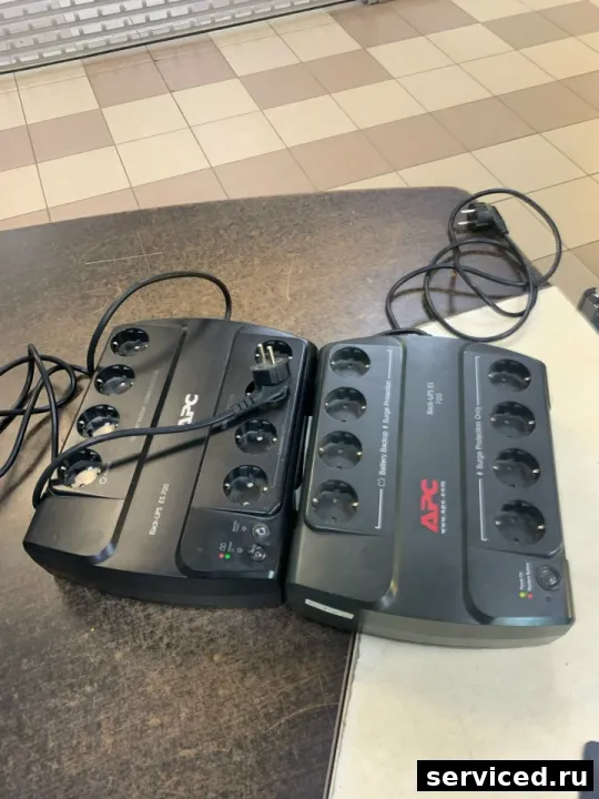 ИБП APC BE700-RS